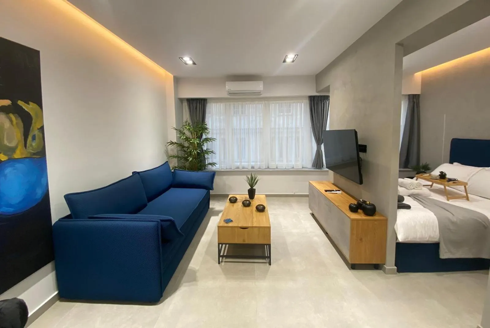 Bluekaravan Suite contacts
