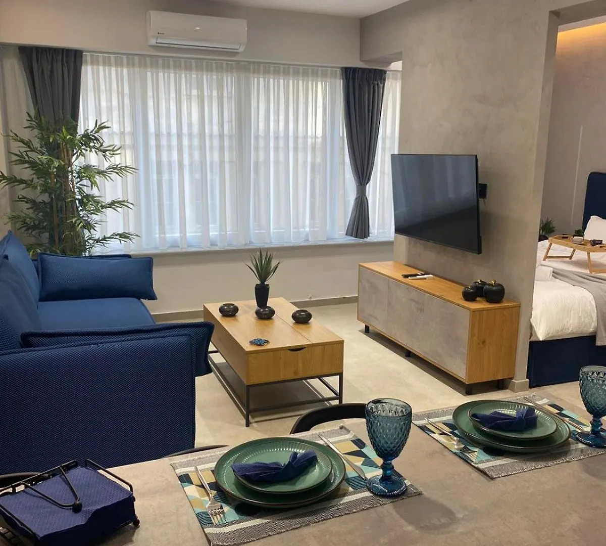 Bluekaravan Suite Thessaloniki Greece